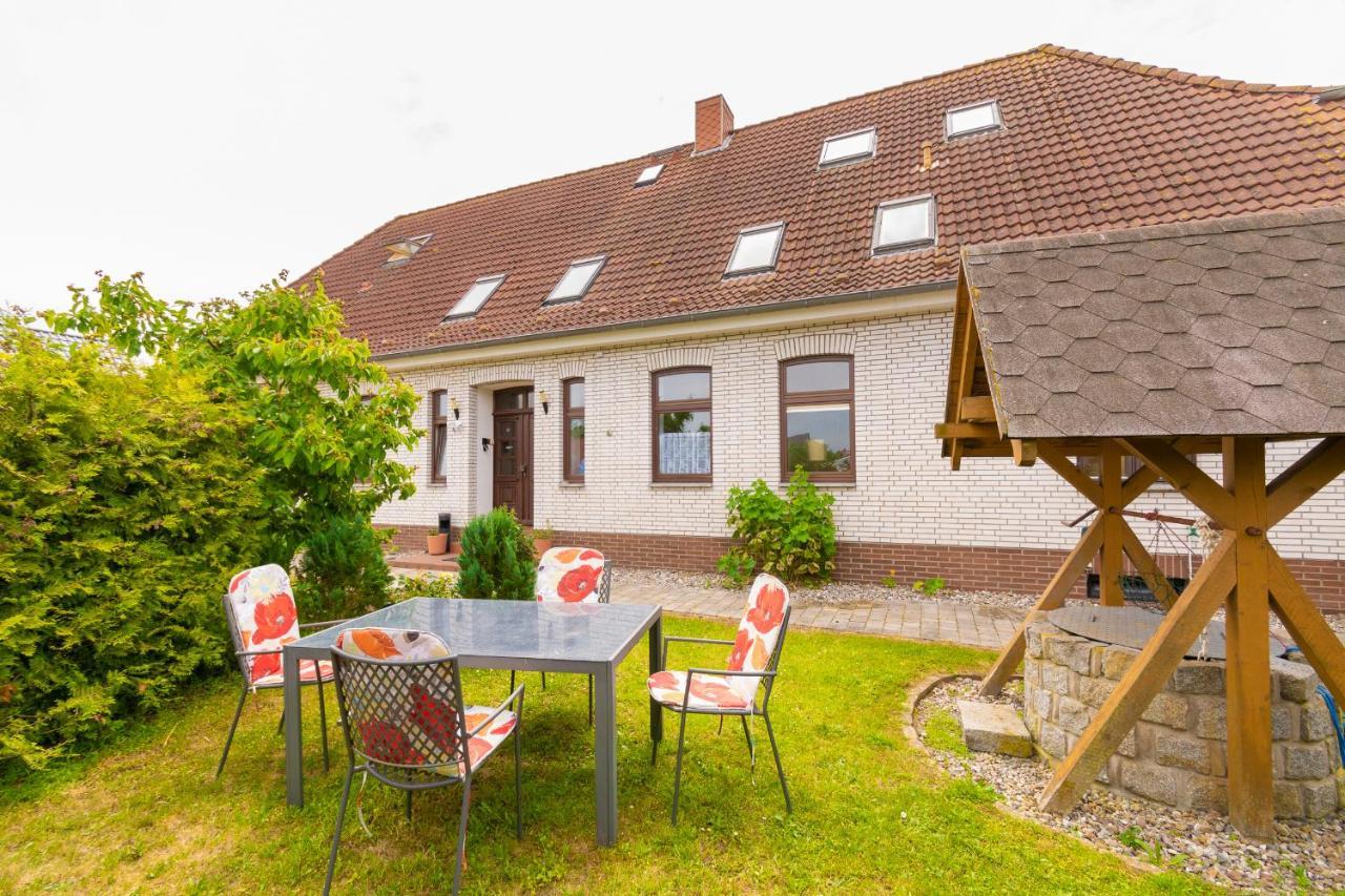 Ferienwohnung An Der Ostsee Elmenhorst/Lichtenhagen Exterior photo